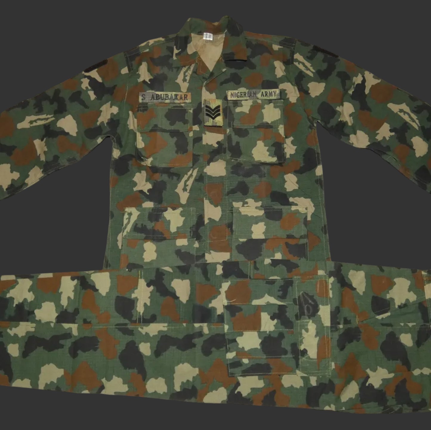 Nigerian Army Set with Patches